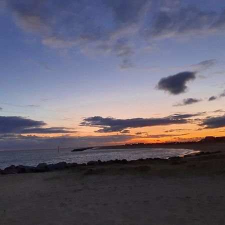 Awave From It All - Escape The City Life Jaywick Sands Luaran gambar